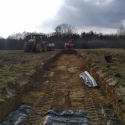 Budowa (dr&oacute;g ,parking&oacute;w)