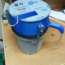 ZAKŁAD USŁUGOWO-REMONTOWY 