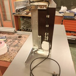 ZAKŁAD USŁUGOWO-REMONTOWY 