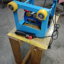 ZAKŁAD USŁUGOWO-REMONTOWY 