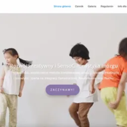Strona internetowa wioletapiasecka.pl z logo i hasłem 'Rozwój kreatywny i SensoGimnastyka mózgu', prezentująca dzieci podczas zajęć sensorycznych.