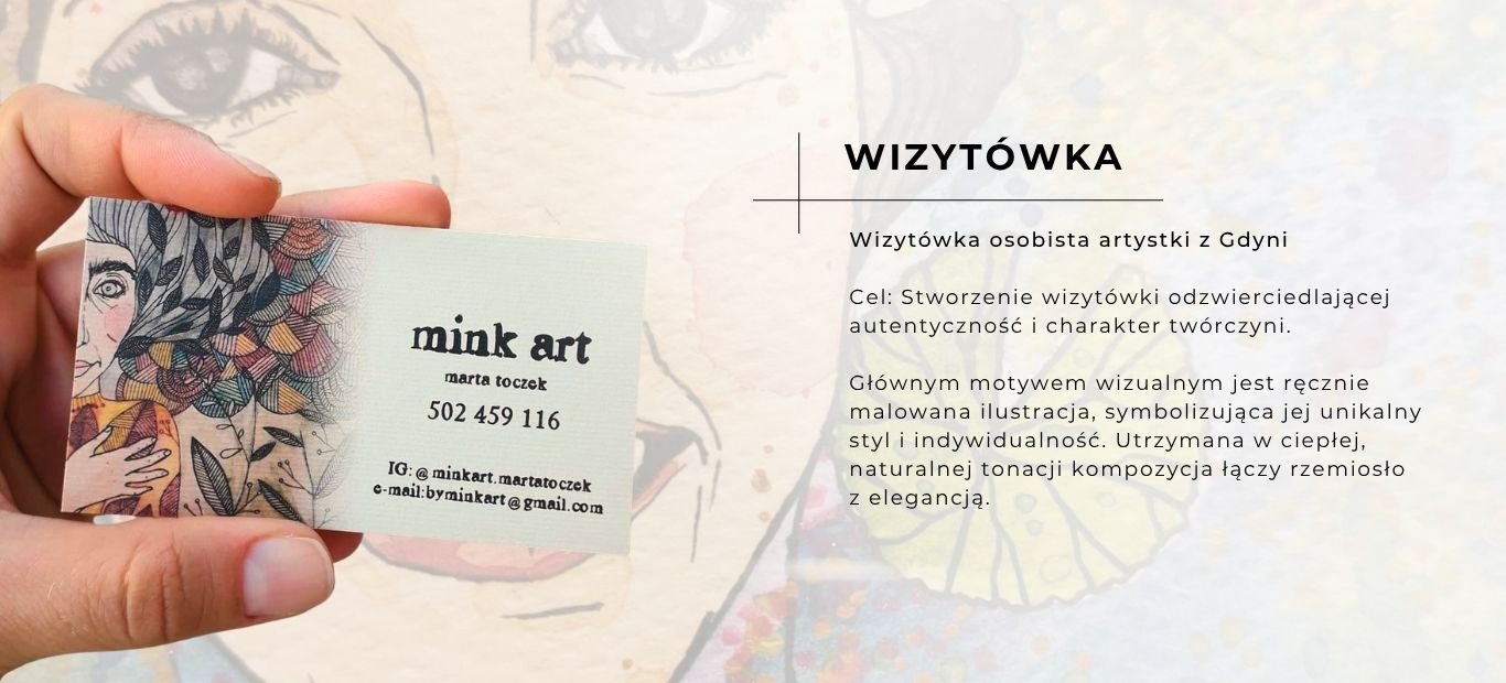 Ręcznie ilustrowana wizytówka artystki 'mink art' trzymana w dłoni na tle grafiki z motywem oka. Unikalny projekt wizytówki z numerem telefonu: 502 459 116.