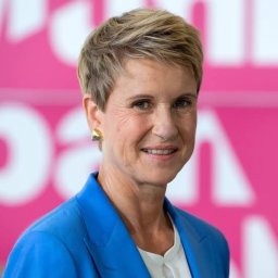 Masz obecnie problemy finansowe? Możemy być w stanie pomóc. Skontaktuj się z nami już dziś, aby poznać możliwe rozwiązania finansowe dopasowane do Twoich potrzeb