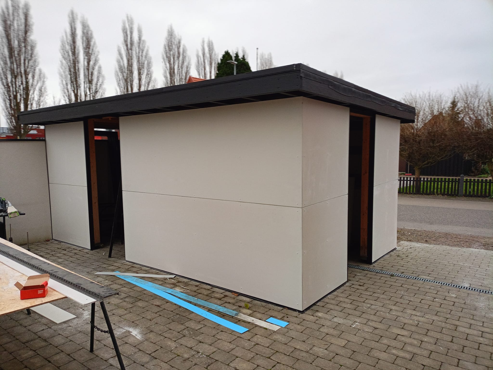 Zabudowa pod kosze na nieczystości