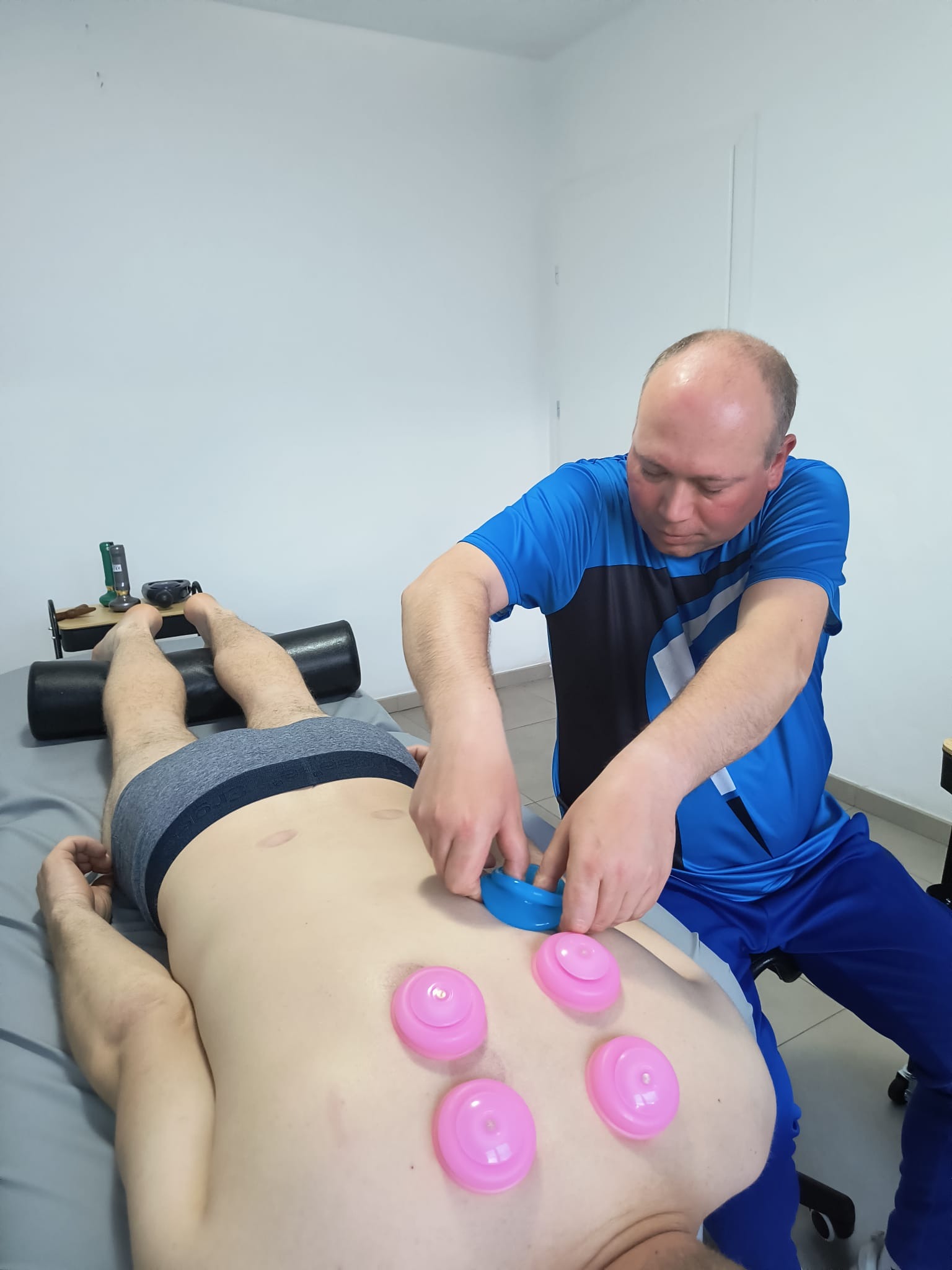 Bańki chinskie, jedna z najlepszych terapii.