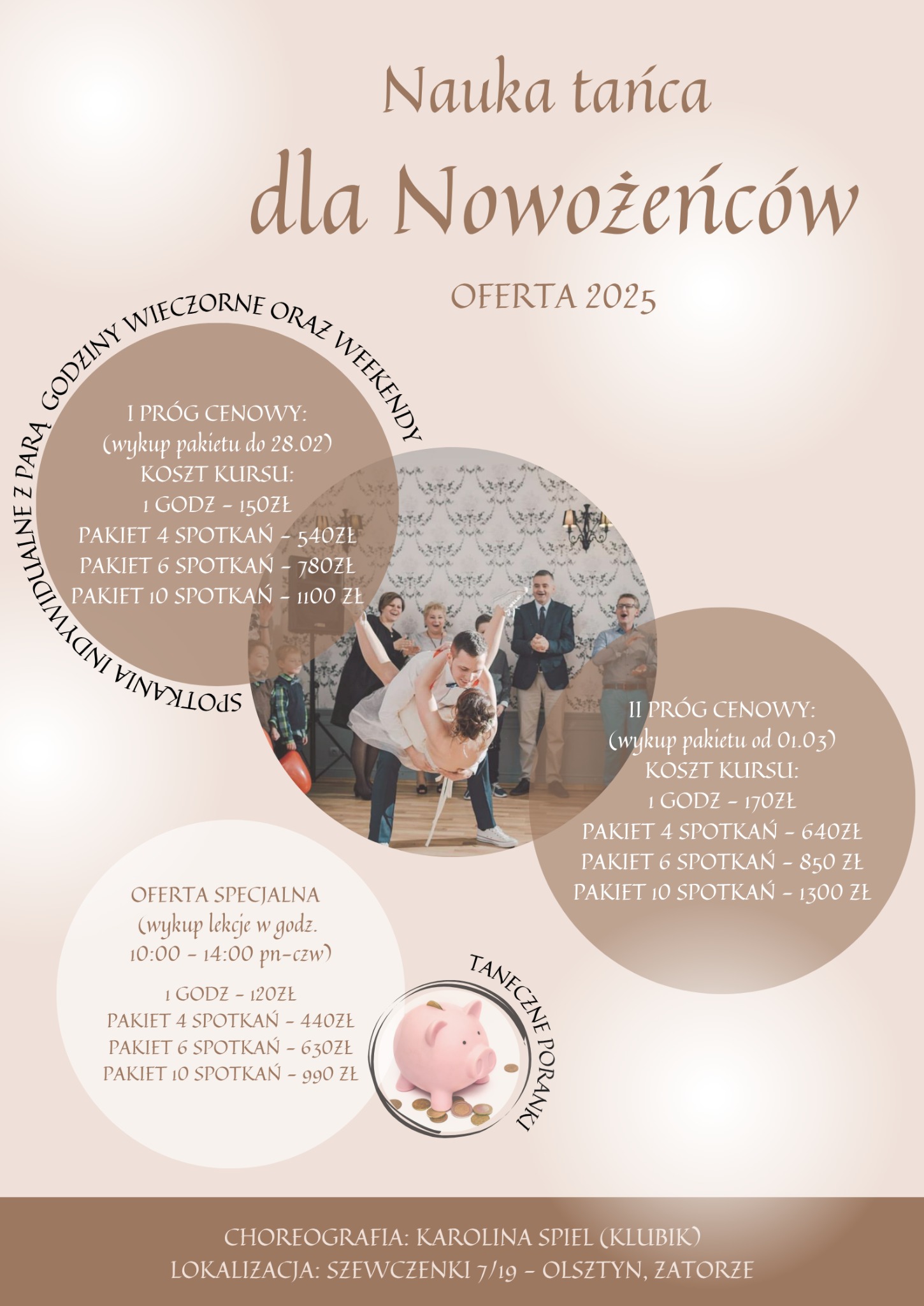 Grafika reklamowa szkoły tańca dla nowożeńców z cennikiem pakietów, para taneczna w centrum i informacja o choreografii Karoliny Spiel.
