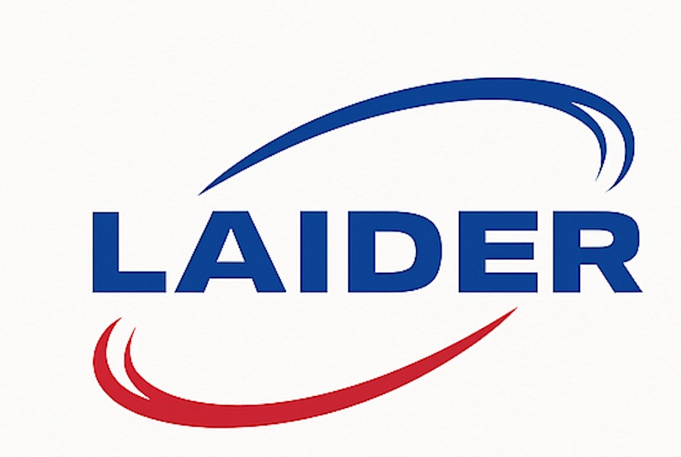 Logo firmy LAIDER z niebieskim napisem i dwoma półkolistymi elementami: górnym niebieskim i dolnym czerwonym, na białym tle.