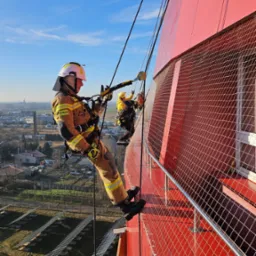 Akcja Alpiniści dla WOŚP okrąglak