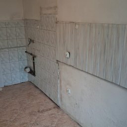 Artur Delinowski pigments Painting - Profesjonalne Malowanie Mieszkania w Prudniku