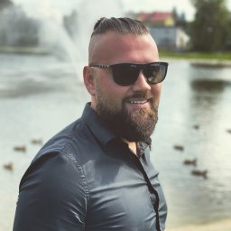 Łukasz Dąbrowski weźtopodnieś.pl - Znakomite Konstrukcje Inżynierskie Zambrów