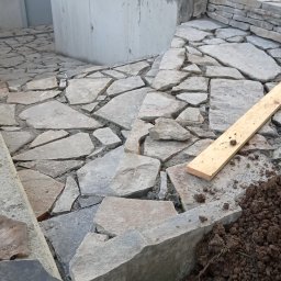 PAULAMIR PAULINA LISZKA - Układanie kamienia