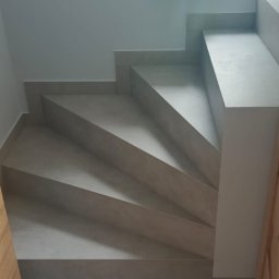 Oleksandr Mykharskyi - Składanie mebli Bydgoszcz