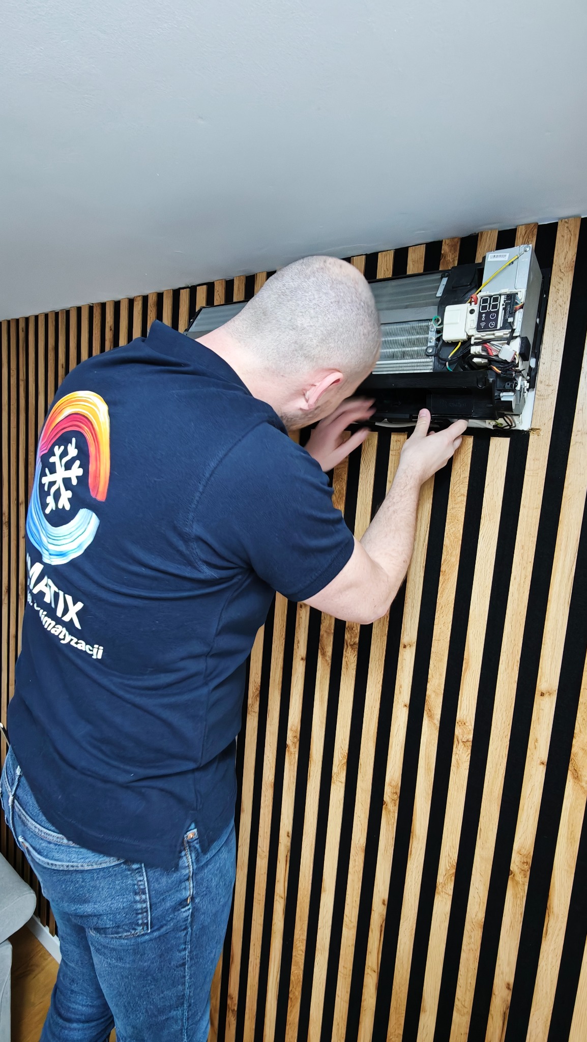 Przegląd gwarancyjny, Zamienie