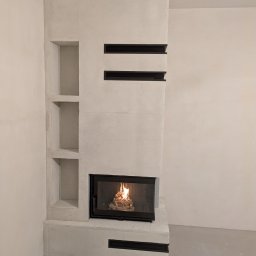 Kominki u Marka Marek Wójcik - Wnęka i półki wykonane ściśle według wizji klienta.