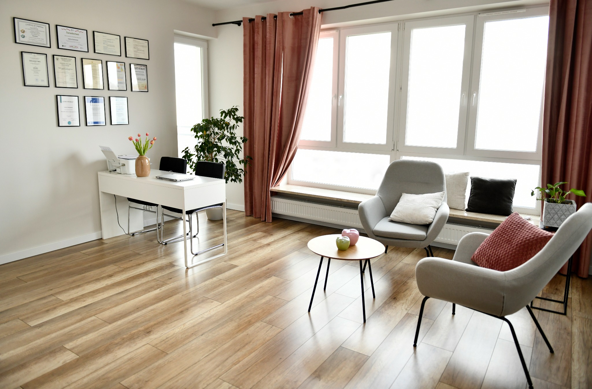 Zapraszam stacjonarnie i online.