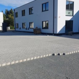 Układanie kostki brukowej Koło 1