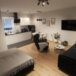 Mycie elewacji Dąbki 1