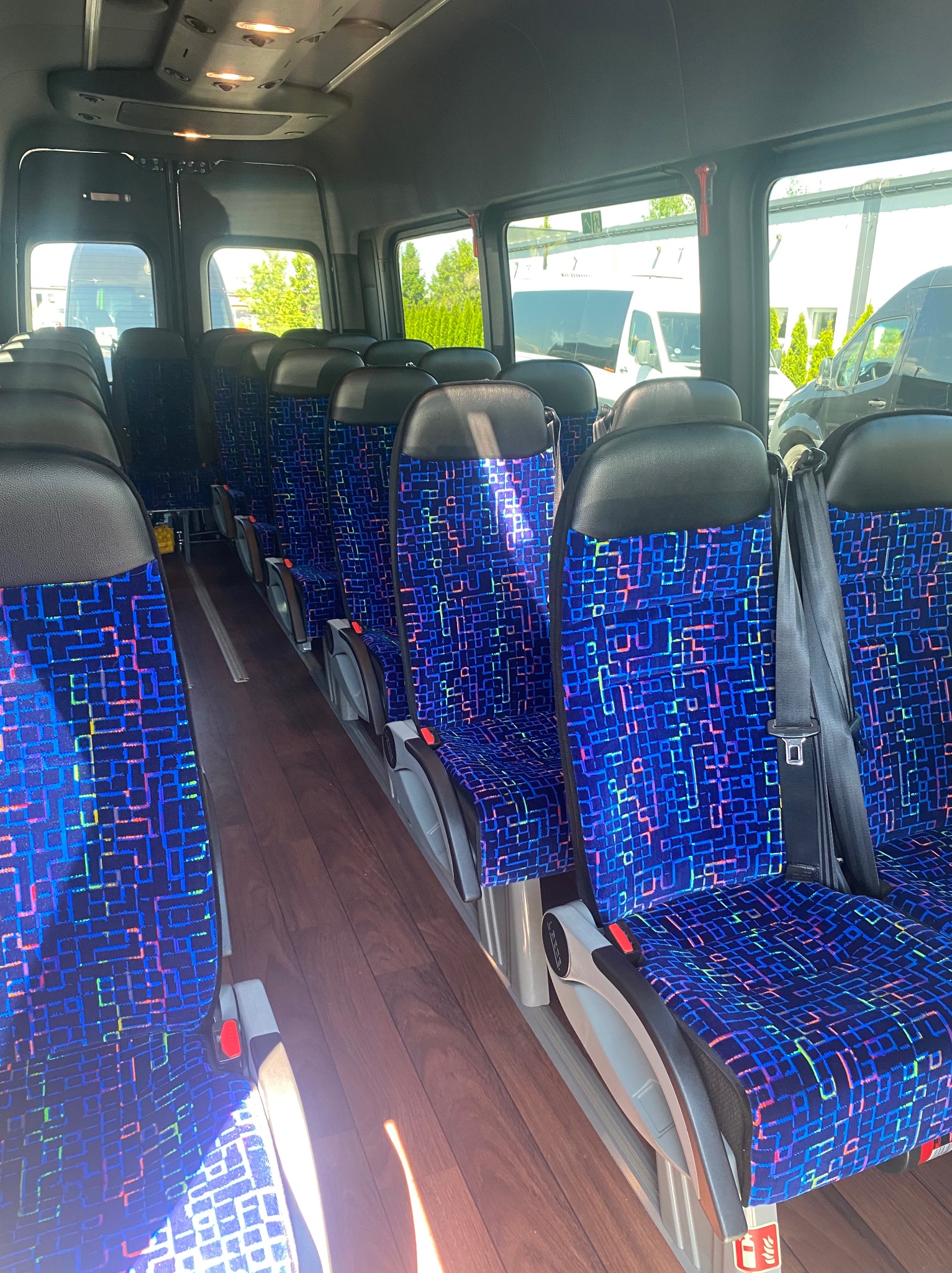 Mercedes Sprinter 22 pasażerski + kierowca Rok 24r