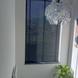 Żaluzja pozioma aluminiowa 50mm z drabinką taśmową