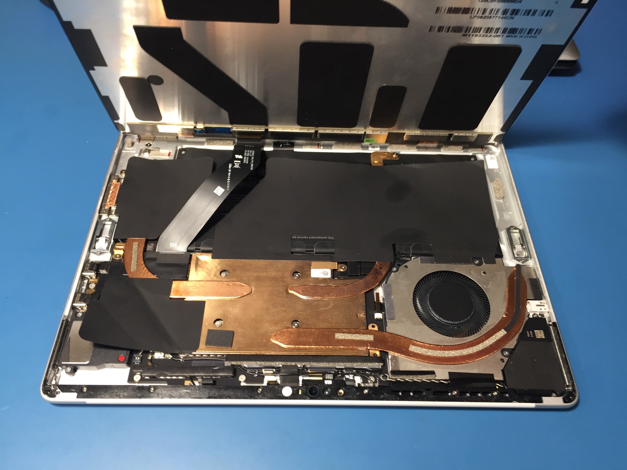 Wymiana ekranu Surface Pro