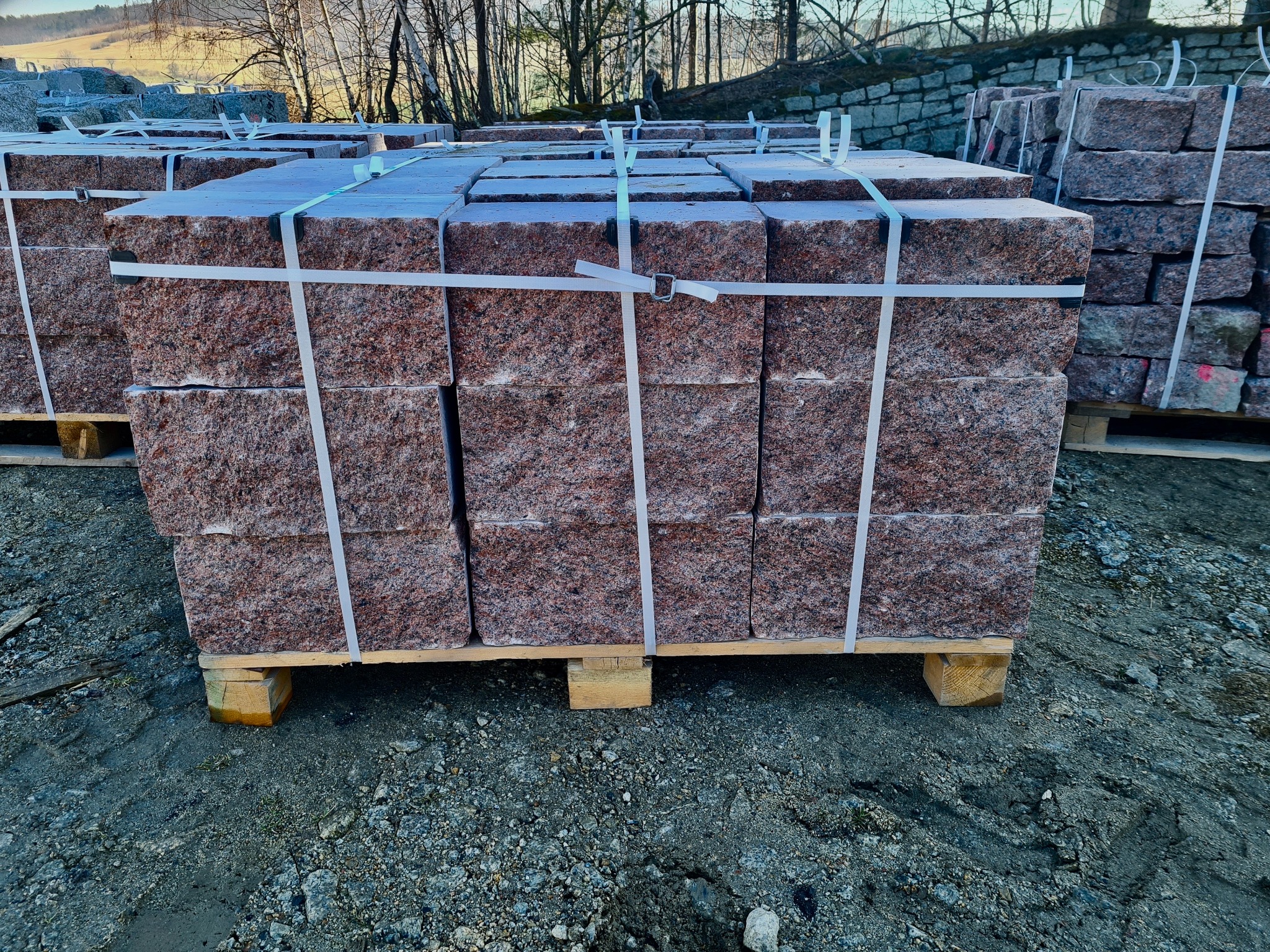 Kamień murowy Vanga