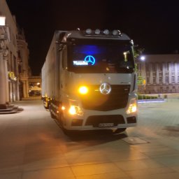 Transport busem Warszawa 3