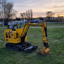 Minikoparka Poznań - Koparka przy pracy