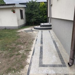 Układanie kostki brukowej Opoczno 1