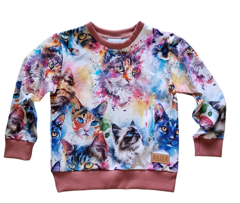 bluza dresowa- przykładowy print- bardzo często pojawiają się nowe wzory