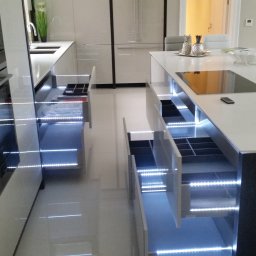 Dream Kitchen - Doskonała Produkcja Mebli Na Wymiar Bytów