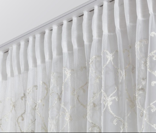 Firana na taśmie marszczącej