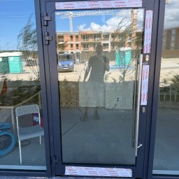 Montaż drzwi Banino 1