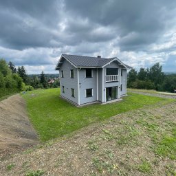 TOMHUS SPÓŁKA Z OGRANICZONĄ ODPOWIEDZIALNOŚCIĄ - Domy Szkieletowe Pod Klucz Tokarnia