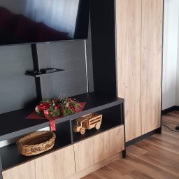 Paweł Zapasek - Ścianka RTV