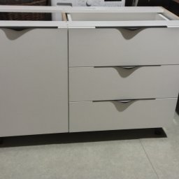 Paweł Zapasek - Szafka łazienkowa