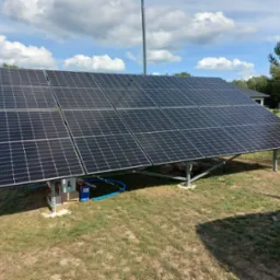 Instalacja fotowoltaiczna na gruncie.