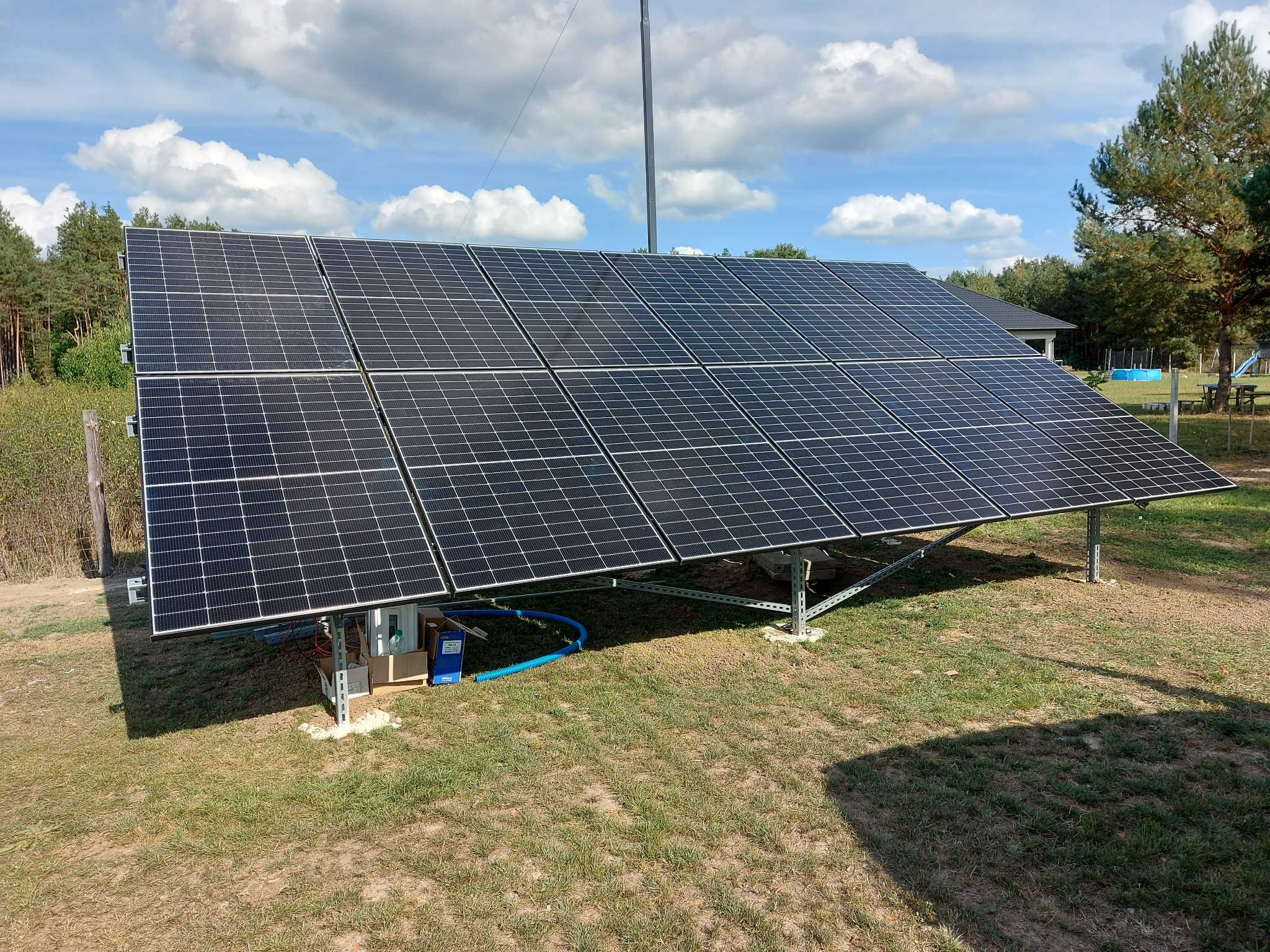 Instalacja fotowoltaiczna na gruncie.