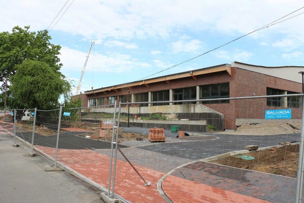 budowa SSO budynku aquaparku 'Solan' wraz z zagospodarowaniem terenu w Nowej Soli