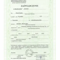 Skan zaświadczenia o ukończeniu szkolenia 'Biznes plan' przez Pawła Suchtę, wydanego przez Pomorską Akademię Kształcenia Zawodowego w Szczecinie, z datą 30 grudnia 2010.