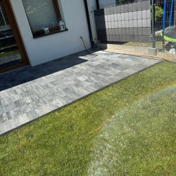 HEKTAR - Sadzenie drzew i krzew&oacute;w Mikoł&oacute;w