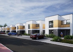 Wizualizacja szeregu nowoczesnych domów z płaskimi dachami i elewacją w bieli, szarości i drewnie. Przed budynkami zaparkowane samochody i motocykl.