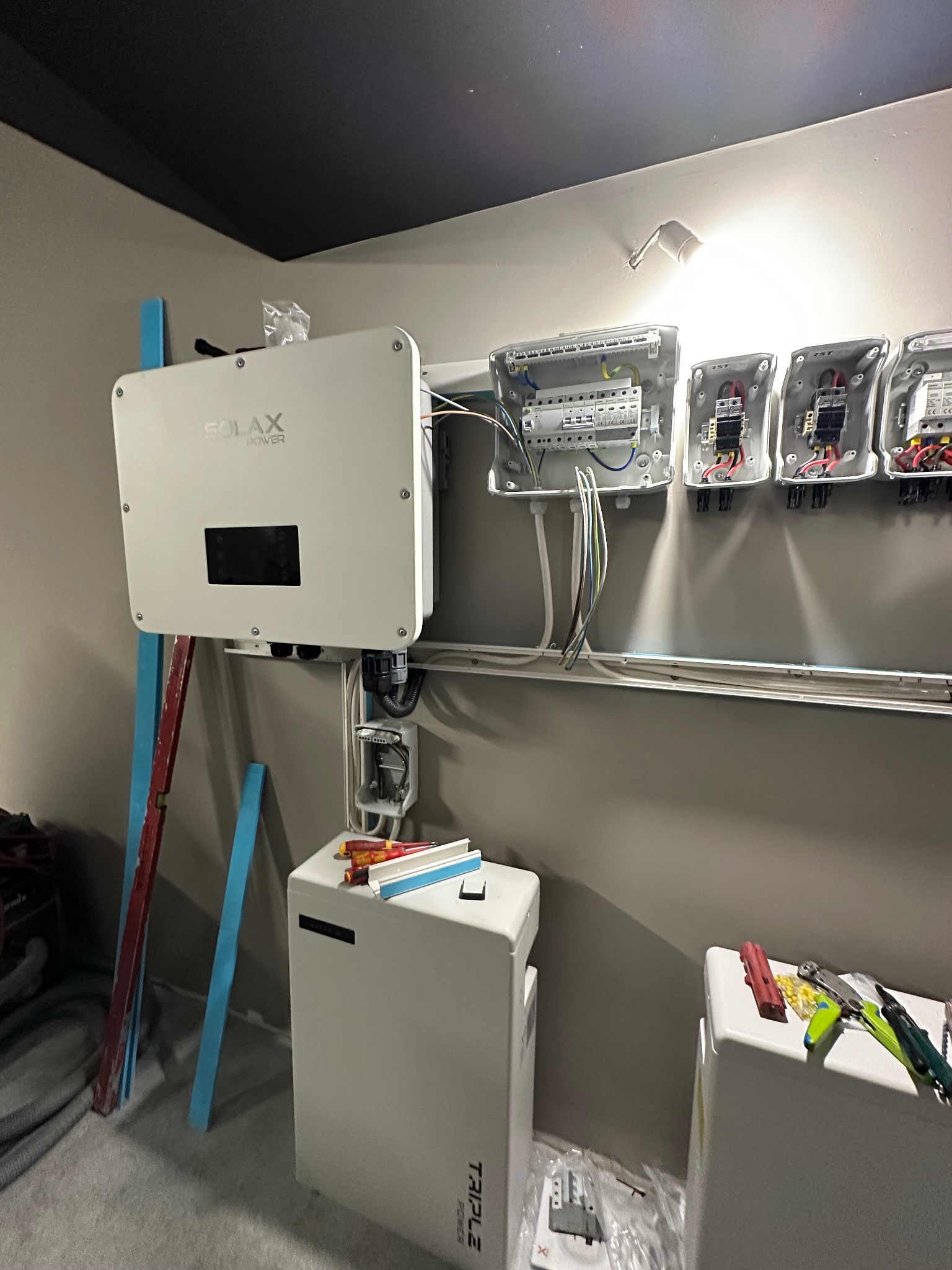 15 kwP + magazyn 23 kwh Solax Ultra