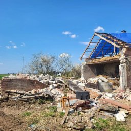 Rozbiórka starych budynków 