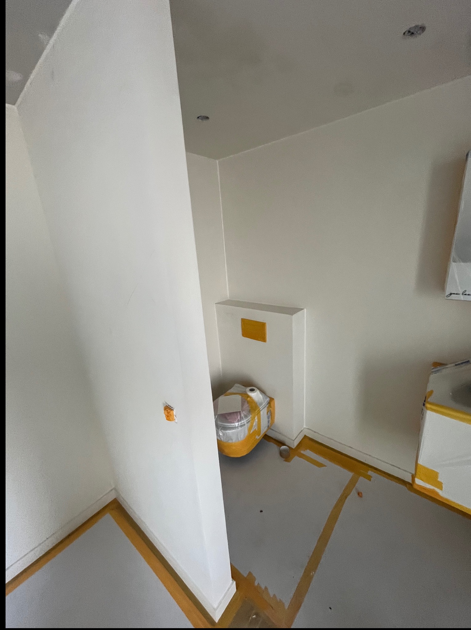 Tak wygląda przygotowanie podłoża pod malowanie