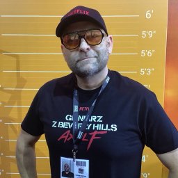 Opener/Neflix/Orange prowadzenie 