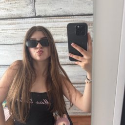 Chelsea Elmer - Wyprowadzanie Psów Dzierżoniów