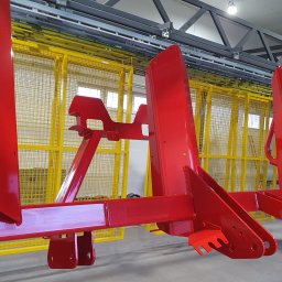 PREMIUM LAK - KRZEMIEŃ, MAZUR, WTOREK SPÓŁKA JAWNA - Maszyna rolnicza po renowacji (piaskowanie + podkład + kolor czerwony w połysku).