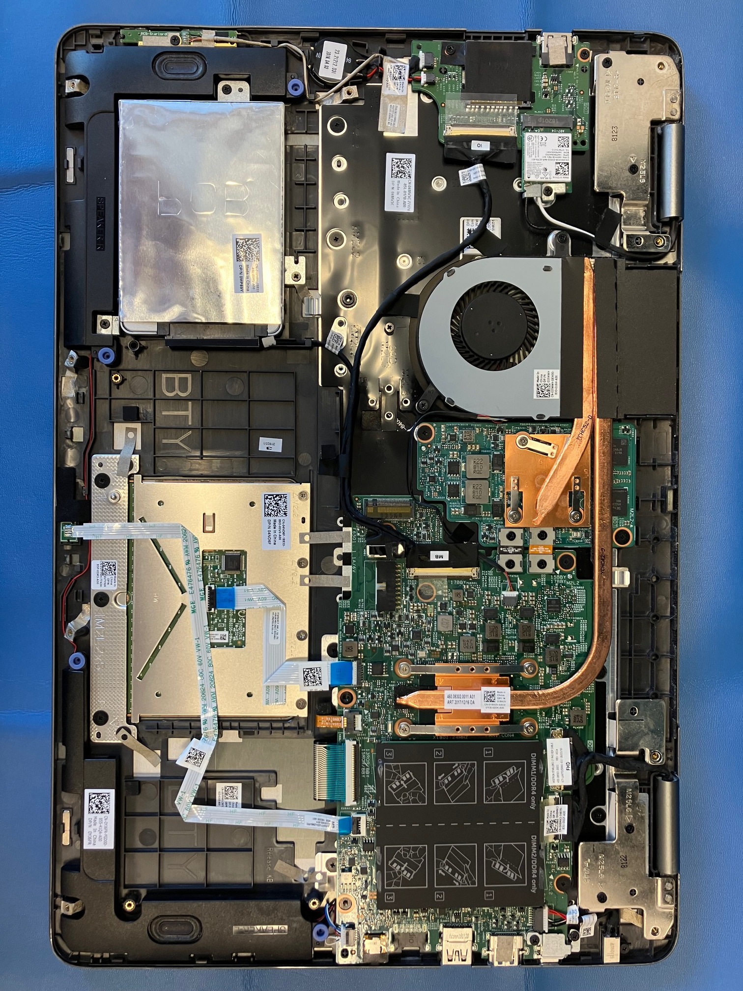 Laptop klienta przed naprawą.