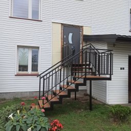 Schody metalowe Góra Kalwaria 3