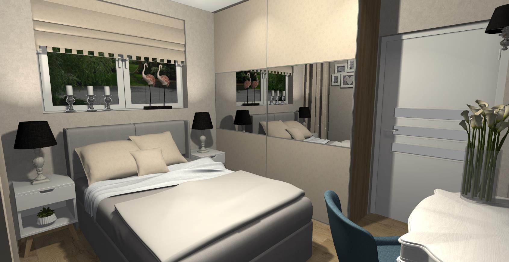 Sypialnia z beżową szafą wnękową z lustrami, szarym łóżkiem i szafkami nocnymi. W oknie widoczne dekoracje z motywem flamingów.